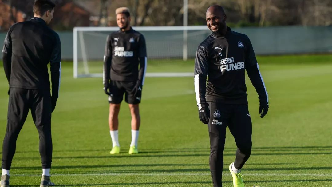 雷速-包含摩纳哥训练开放日，窗口期刷新队史纪录引欢呼，NBA总决赛在即，阵容厚度经受考验的词条