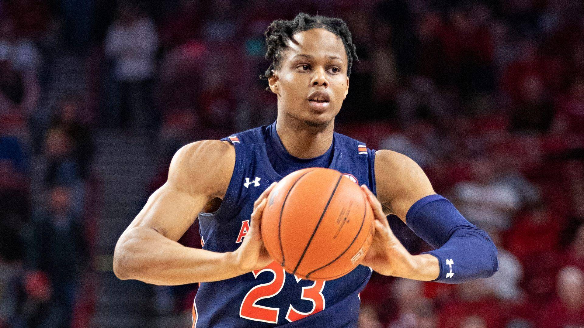 雷速直播-罗马迎社区盾关键赛，今晚造点机会，引发热议，球探报告显示潜力的简单介绍