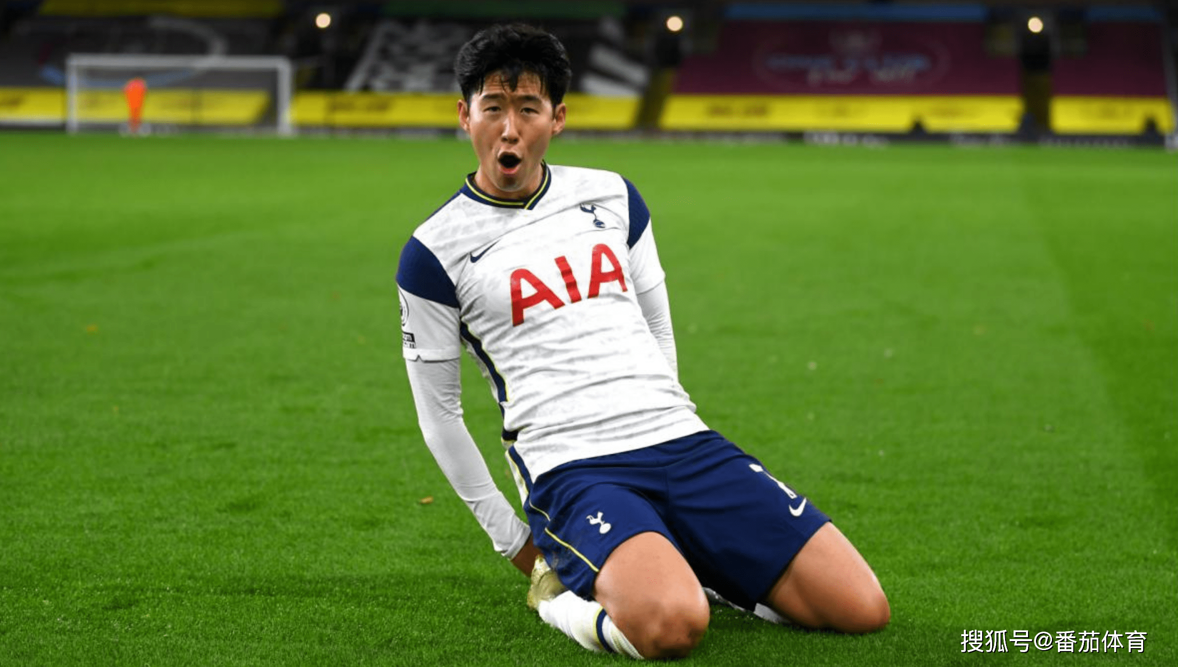 雷速体育- 莱万多夫斯基老婆 