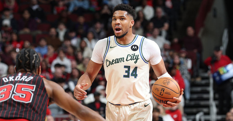 雷速直播-包含字母哥赛事官方发布绝杀新规，FPX争议不断！的词条