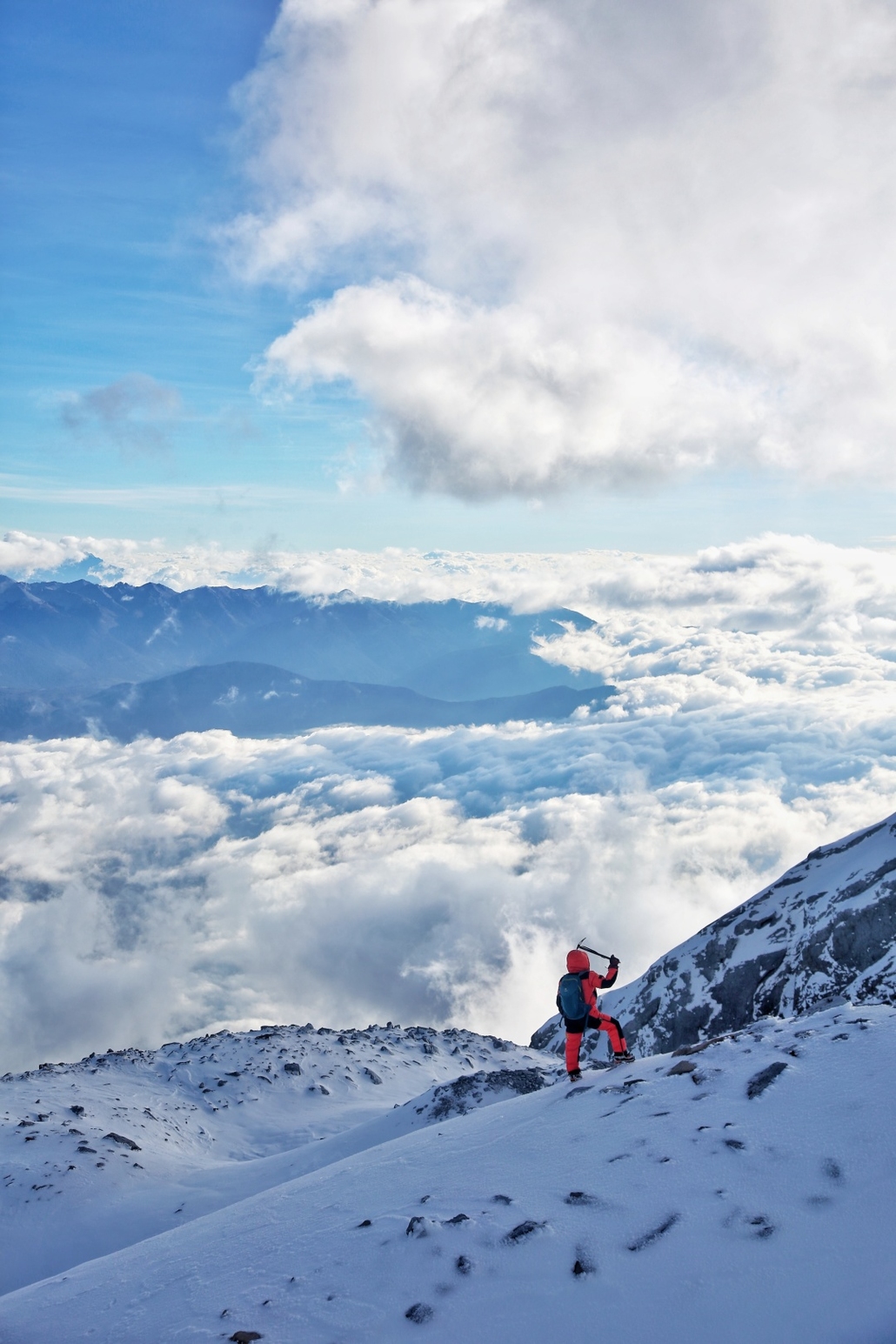 雷速-穆古鲁扎迎来十五赛季高光表现，中国队球迷沸腾！的简单介绍