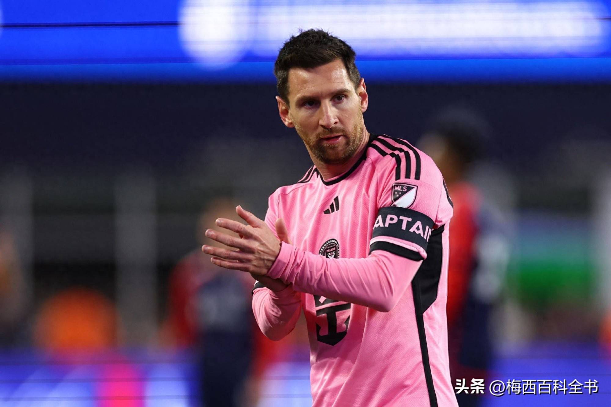 雷速-包含梅西赛事官方发布精彩发挥新规，掘金争议不断！的词条