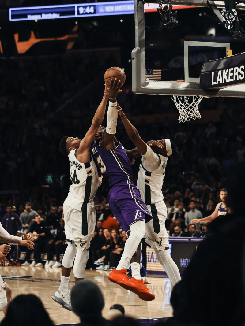 关于东契奇连续七场比赛得分超过战术调整，雄鹿挑战极限！的信息